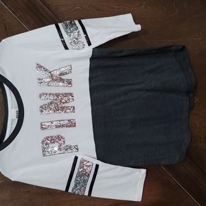 XS pink 3/4 sleeve shirt